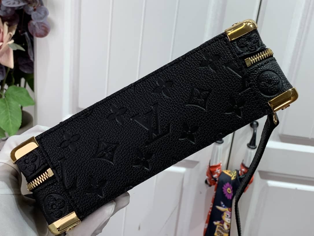 L0vis Vvtt0n Crossbody Dupe X NBA Handle Trunk Ball Grain Leather  M57971(ColaReps)