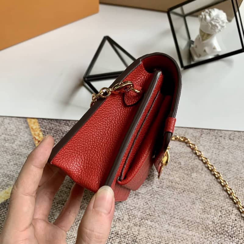 L0vis Vvtt0n Monogram Empreinte Vavin Chain Long Wallet Replica Red M67839