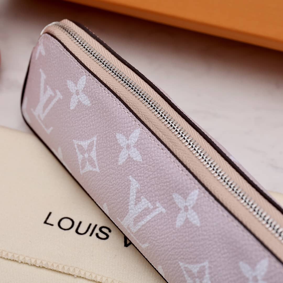 L0vis Vvtt0n Pencil Pouch Elizabeth Monogram Canvas Replica Pink GI0009