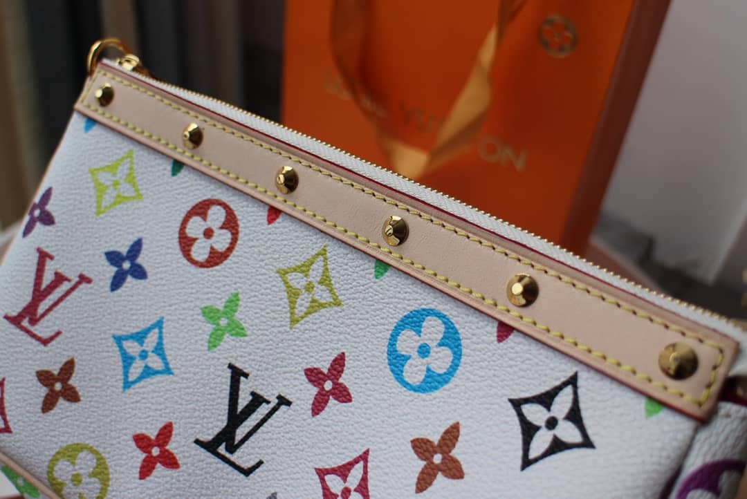 L0vis Vvtt0n Pochette Dupe Monogram Multi Accessoires Pouch White M92649