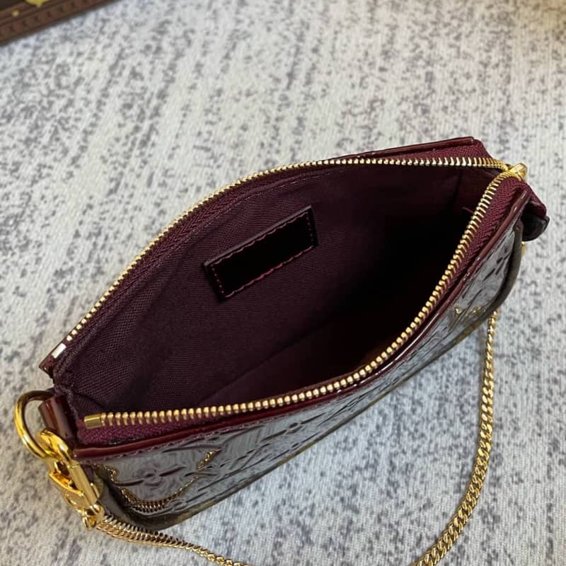 L0vis Vvtt0n Pochette Dupe Monogram Vernis Accessories Pouch Purple M58009