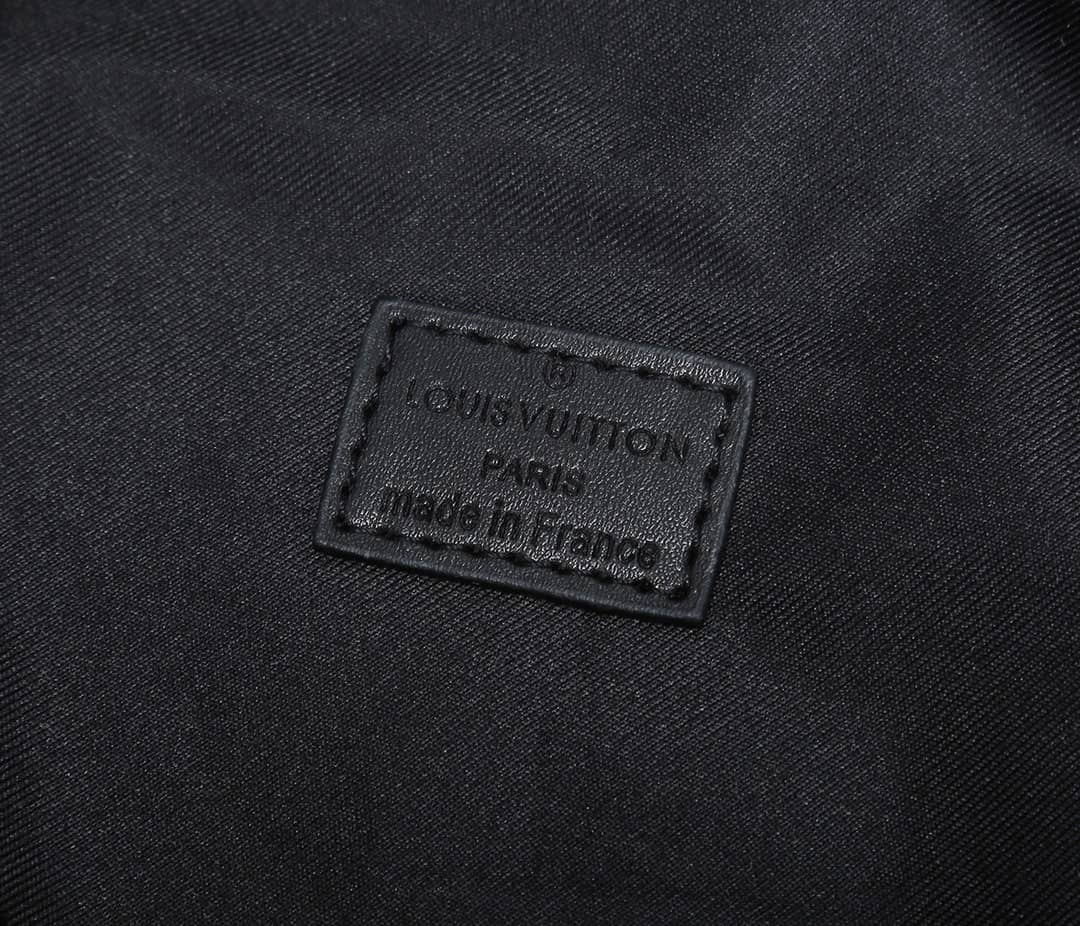 LV Bum Bag Dupe Monogram Eclipse Discovery M44336