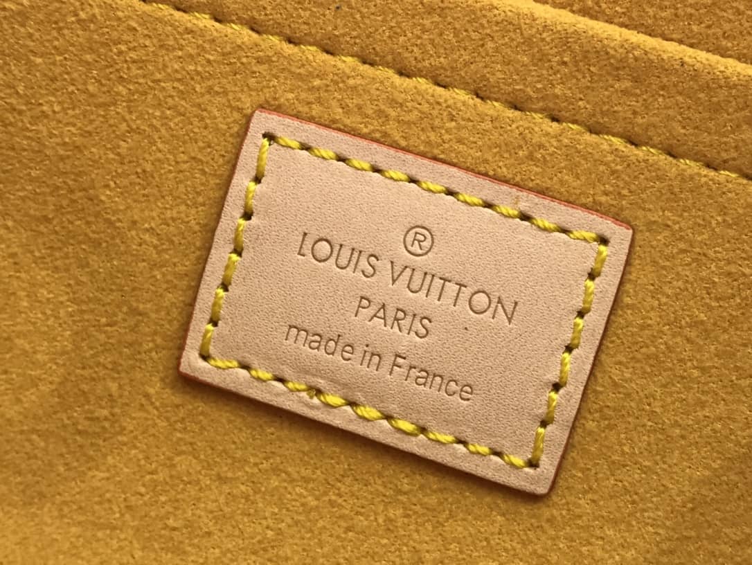 L0vis Vvtt0n Monogram Denim Mini Pleaty Replica Shoulder Bag Blue M95050