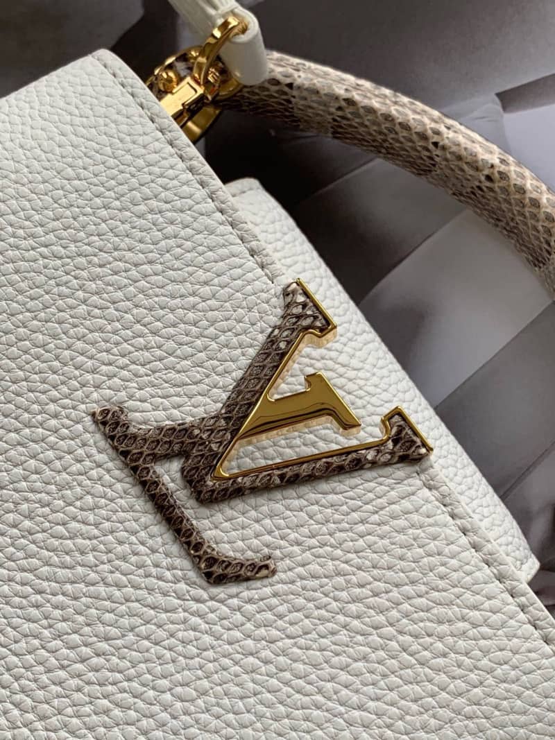 L0vis Vvtt0n Capucines Mini Bag Replica White M55921