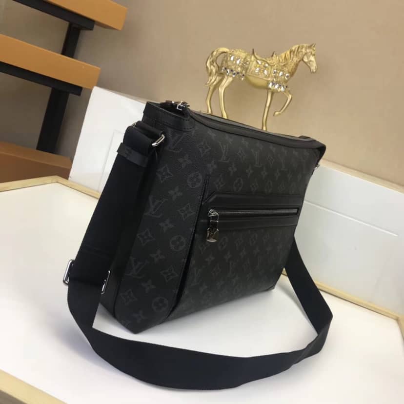 L0vis Vvtt0n Odyssey Monogram Eclipse MM Messenger Bag Replica M44224
