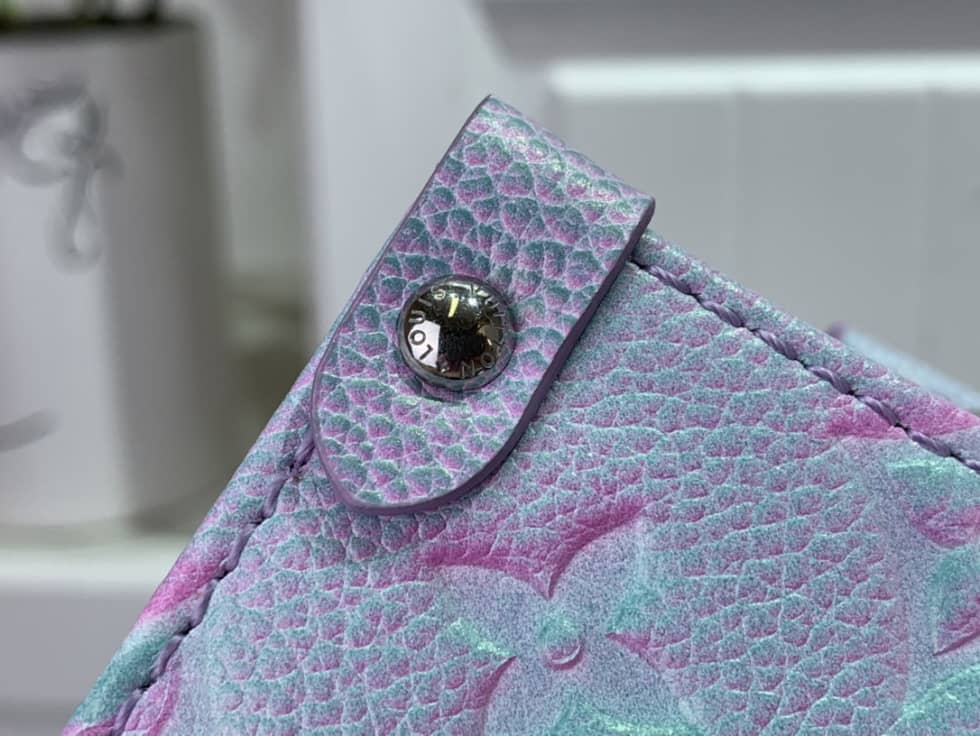 L0vis Vvtt0n Onthego PM Purple M46067 Replica Tote
