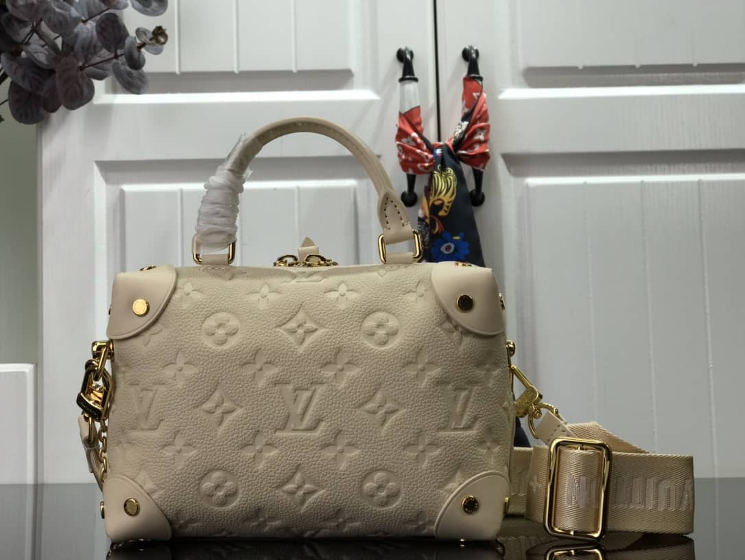 Best Replica L0vis Vvtt0n Petite Malle Souple Monogram Replica Bag Beige M45571(ColaReps)
