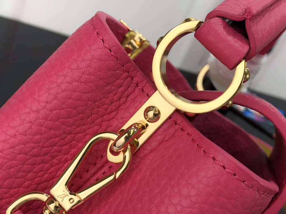L0vis Vvtt0n Capucines Mini M59440 Replica Shoulder Bag