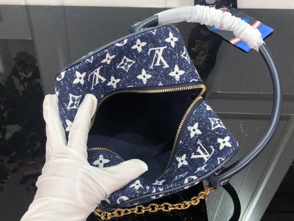 L0vis Vvtt0n Square Denim Leather M59611 Replica Bag