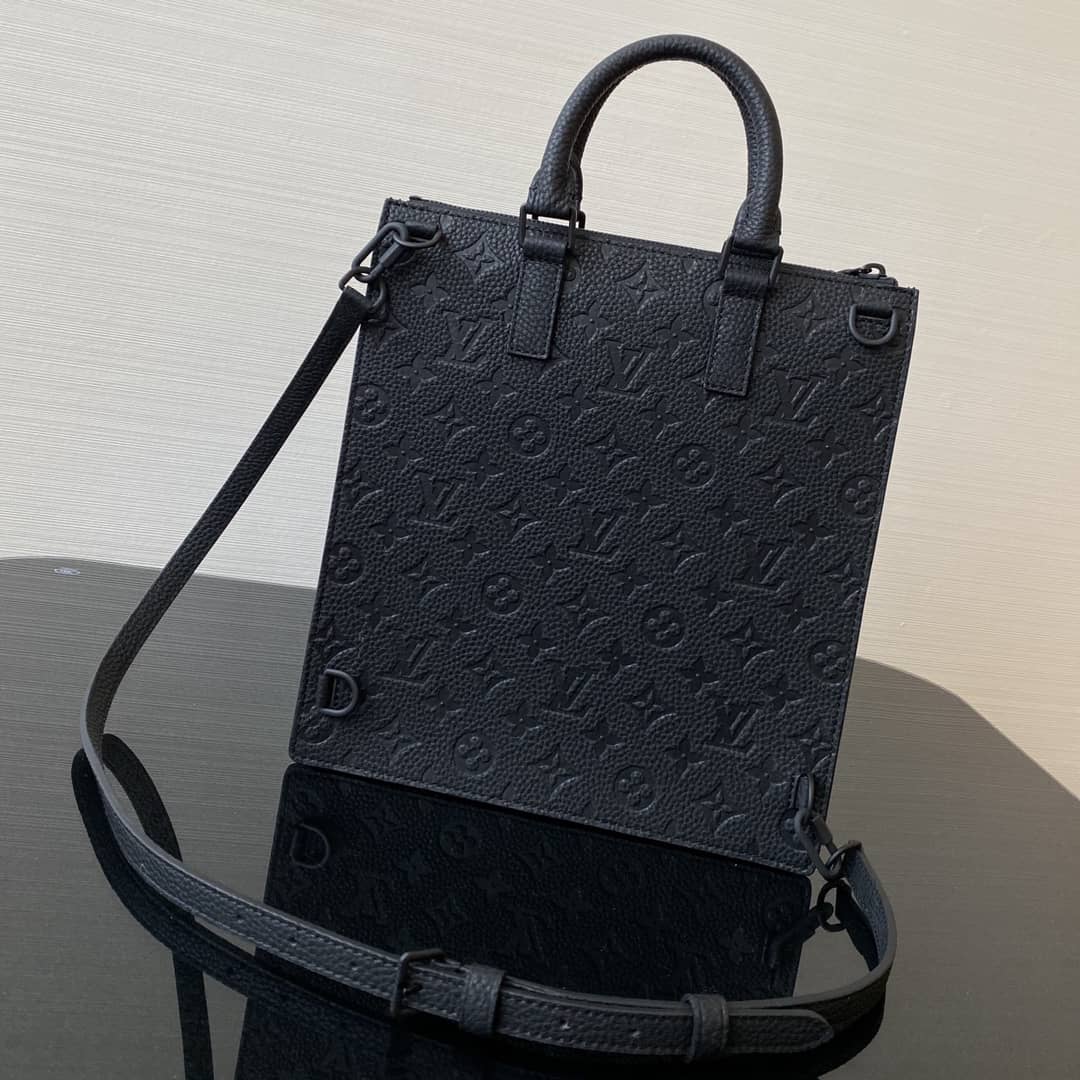L0vis Vvtt0n Sac Plat Messenger Bag Replica Black M55891