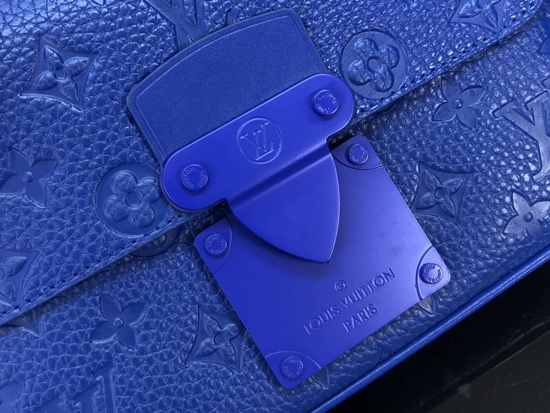 L0vis Vvtt0n S Lock Sling Crossbody Bag Replica Blue M58487