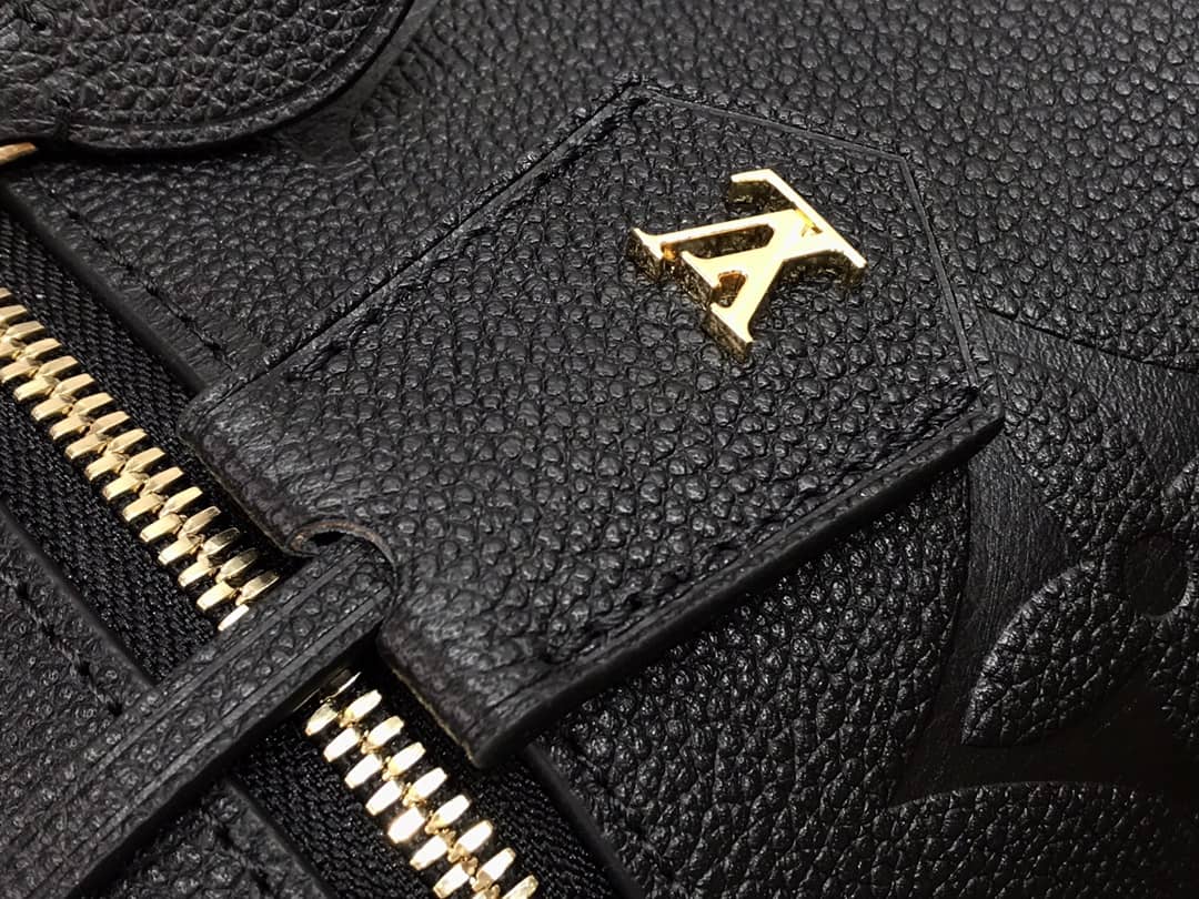 L0vis Vvtt0n Replica Bags PM Monogram Empreinte Leather Crossbody Bag Replica M45598