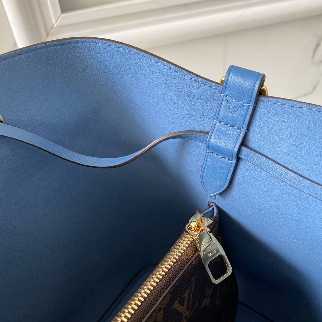 L0vis Vvtt0n 2019 Monogram Canvas Neonoe Replica Bag M43569