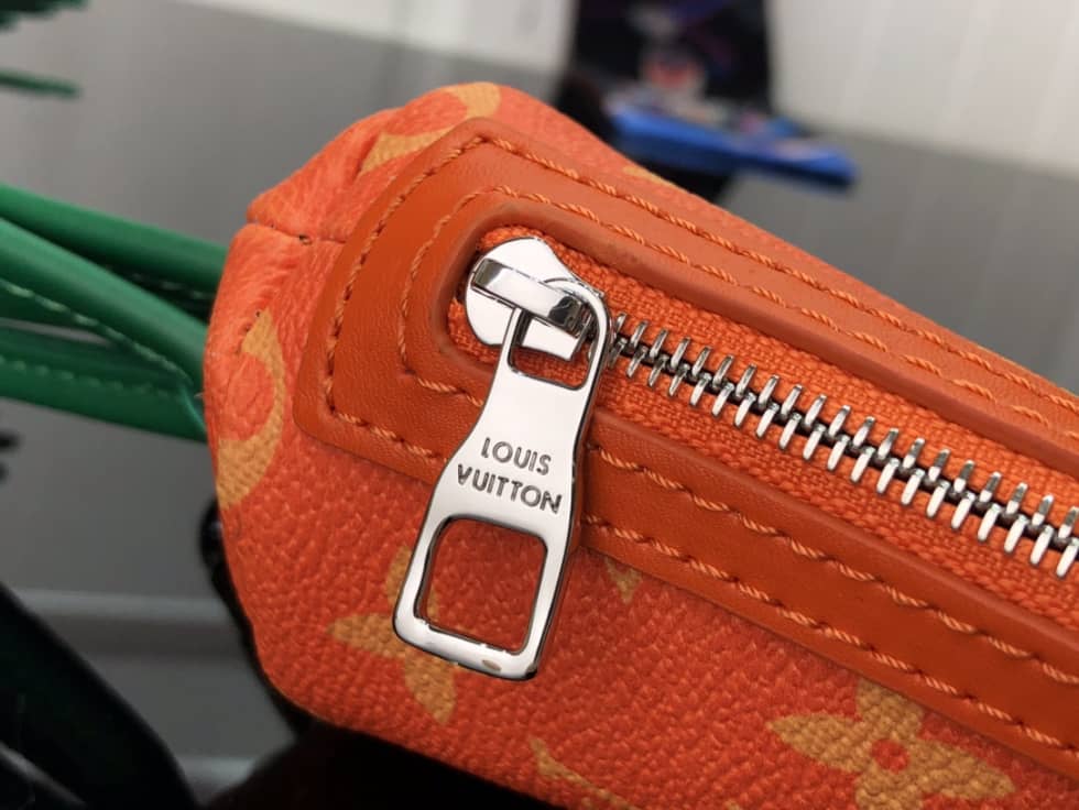 L0vis Vvtt0n Carrot Pouch Everyday Pouch Virgil Abloh 2021 M80851 Replica