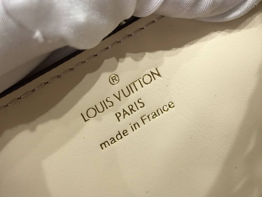 L0vis Vvtt0n Capucines BB Cutout Leather Bag Replica Apricot M57228