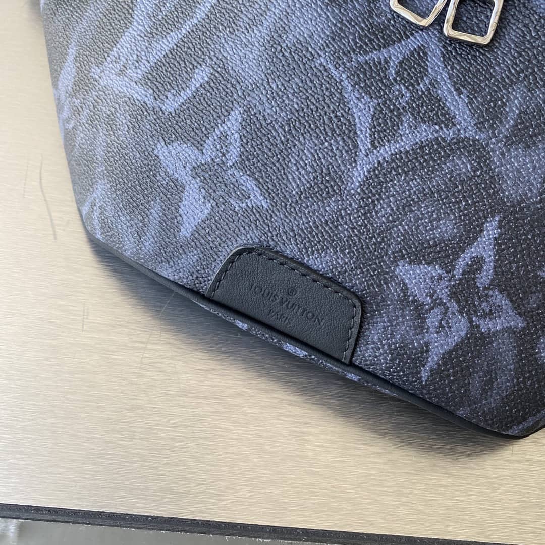 LV Bum Bag Dupe Mens Discovery N44331