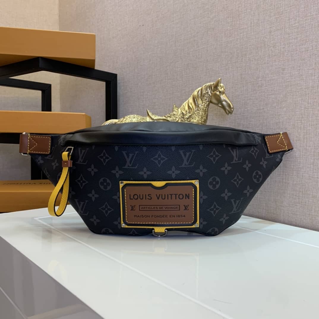 LV Bum Bag Dupe Monogram Eclipse Discovery M45220