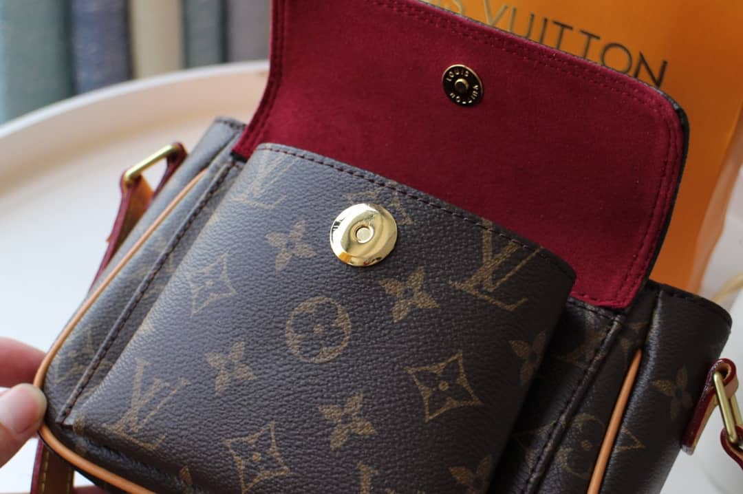 L0vis Vvtt0n Monogram Viva Cite PM Replica Shoulder Bag M51165