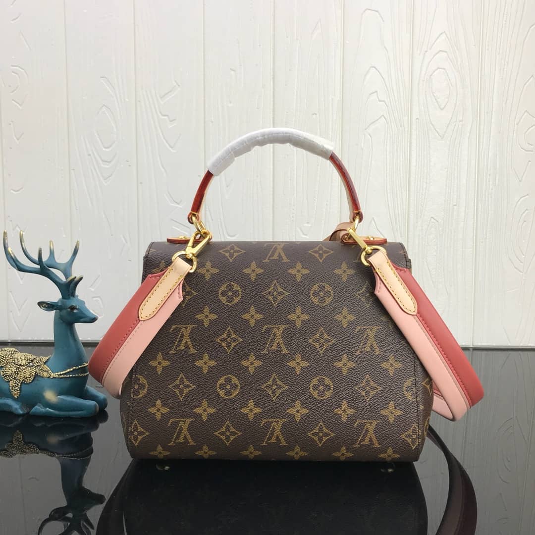 L0vis Vvtt0n Cluny BB Monogram Canvas Shoulder Bag Replica Pink M42738