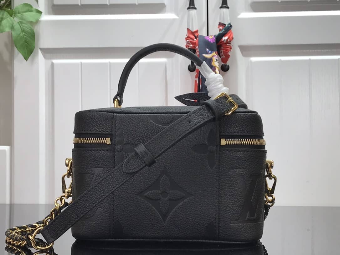 L0vis Vvtt0n Replica Bags PM Monogram Empreinte Leather Crossbody Bag Replica M45598