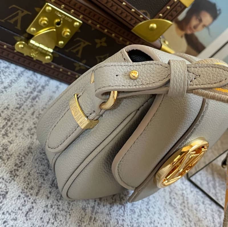 L0vis Vvtt0n Pont 9 Soft PM Gris Taupe Replica Bag M58728
