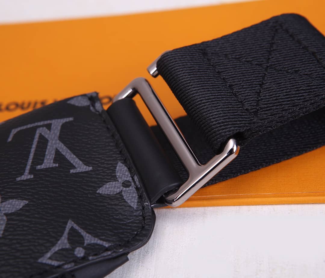 LV Bum Bag Dupe Monogram Eclipse Waist Pouch hip body M42906