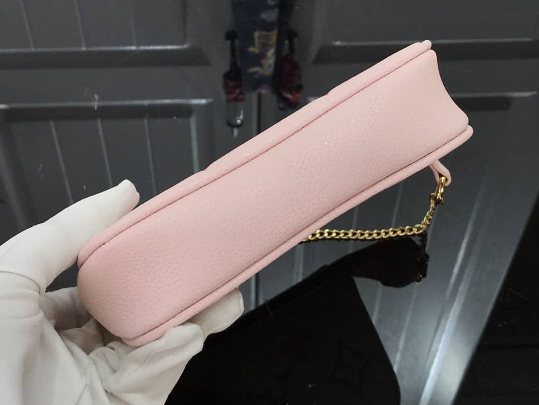 L0vis Vvtt0n Mini Pochette Accesoires Replica Bag M80501
