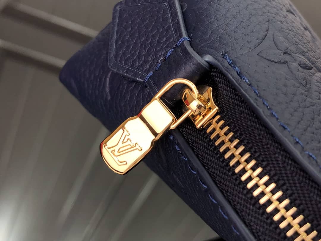 L0vis Vvtt0n Pochette Dupe Monogram Cosmetic Pouch Blue M47515