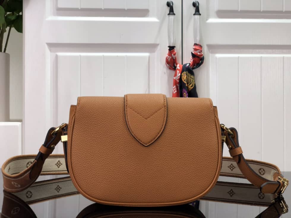 L0vis Vvtt0n Pont 9 Soft Leather PM Orange M58727 Replica Crossbody Bag