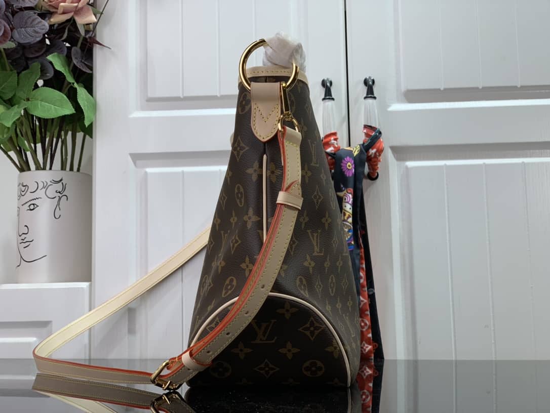 L0vis Vvtt0n Monogram Canvas Delightful PM Replica Shoulder Bag M40352