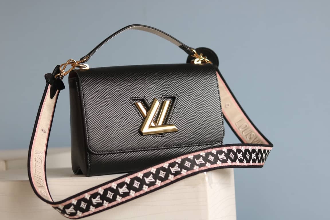 L0vis Vvtt0n Textured Epi Leather Twist Series Bag Black
