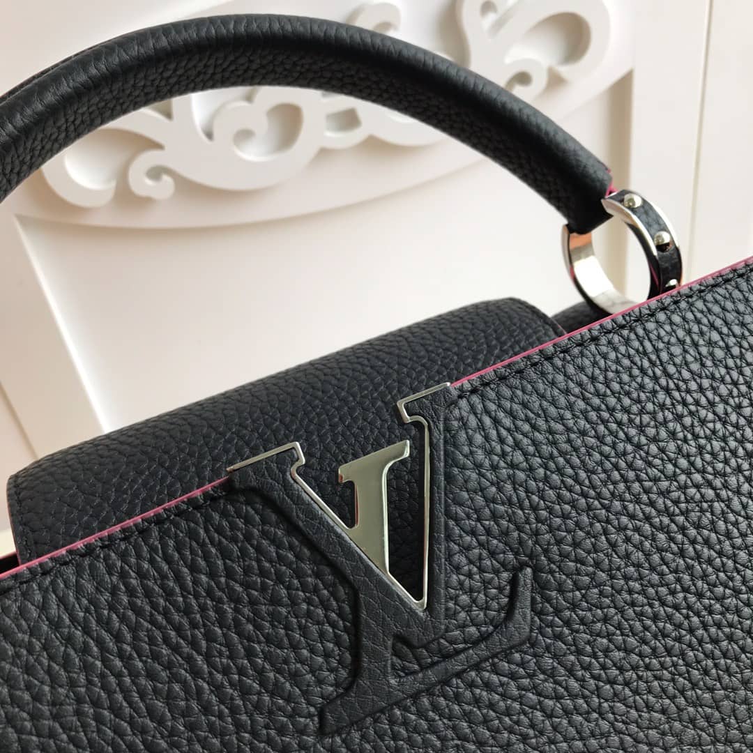 L0vis Vvtt0n Capucines Taurillon Leather PM Tote Replica Black M42245