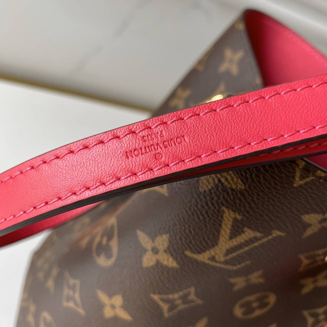 L0vis Vvtt0n NeoNoe Monogram Canvas Replica Bucket Bag M43570