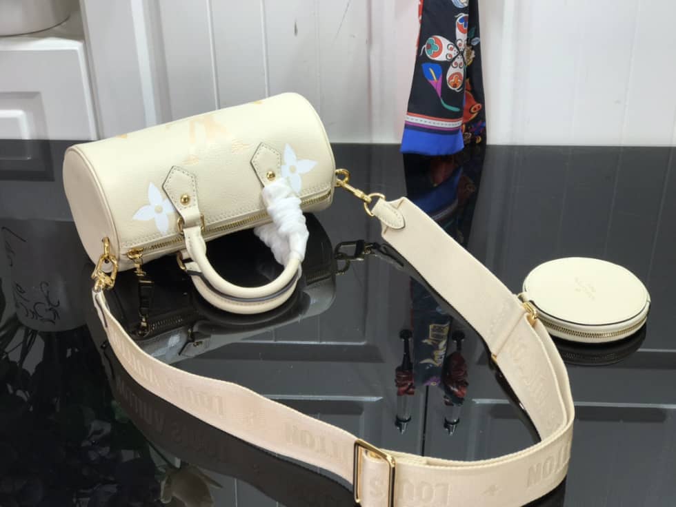 L0vis Vvtt0n Monogram Empreinte Papillon BB White M45708 Replica Shoulder Bag