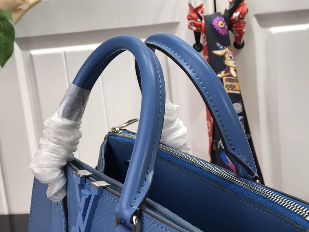 L0vis Vvtt0n Grenelle PM Tote Replica Blue M57681