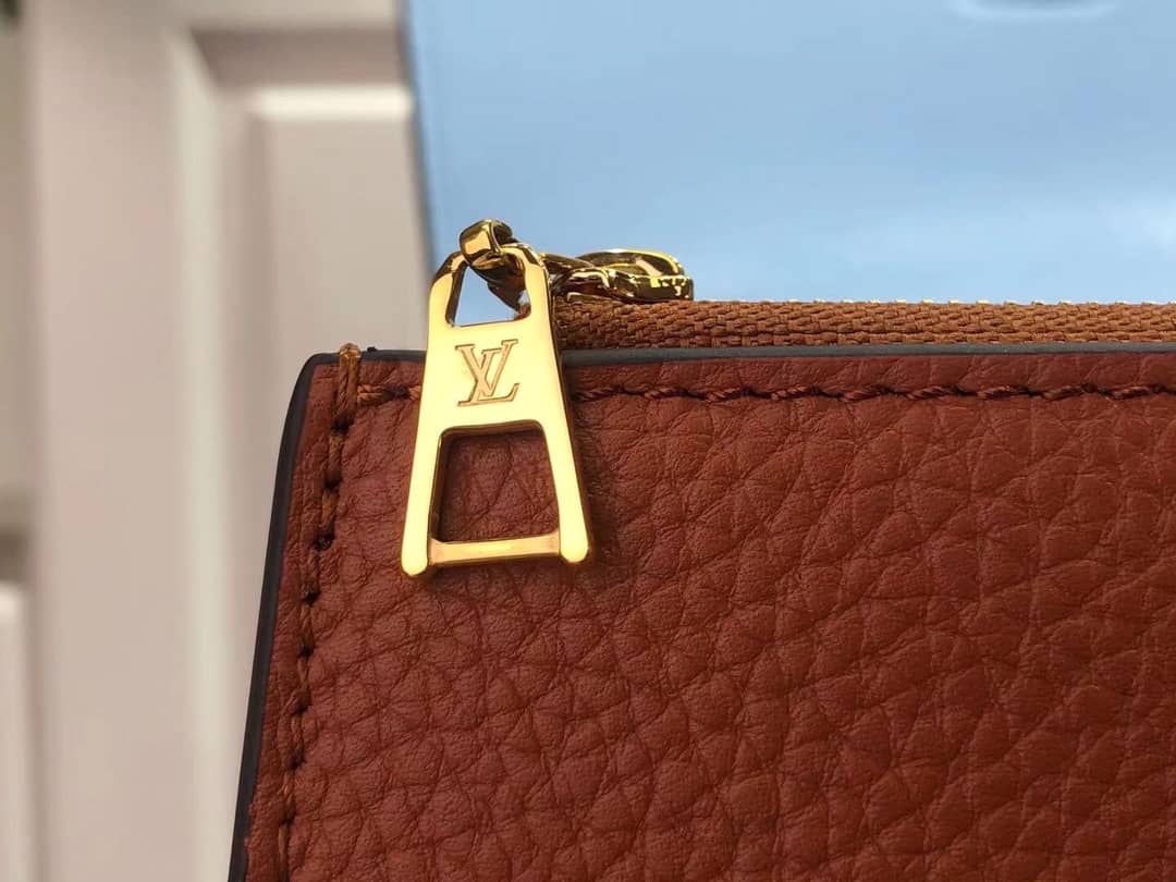 L0vis Vvtt0n Replica Bags Twist One Handle MM M57090