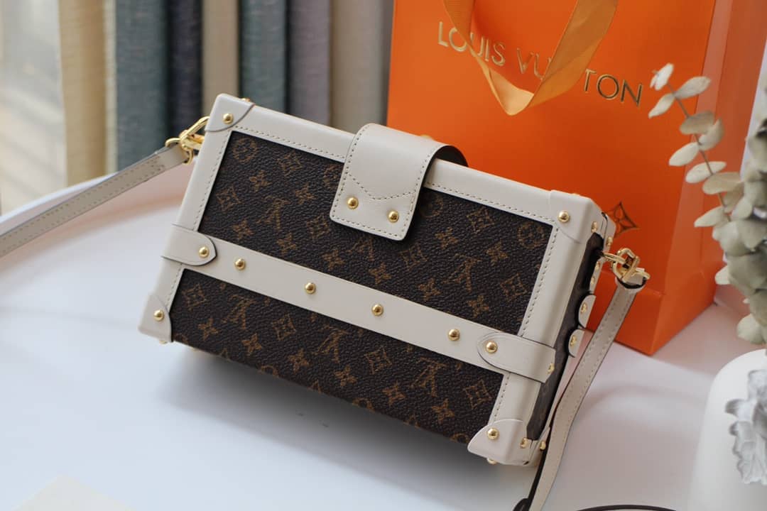 L0vis Vvtt0n Petite Malle Monogram Canvas Replica Bag White M40273
