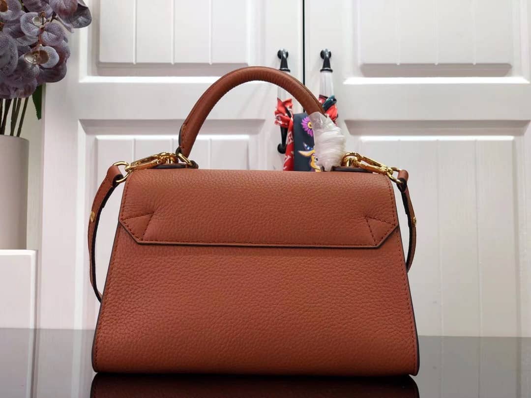 L0vis Vvtt0n Replica Bags One Handle PM Bag Replica M57093