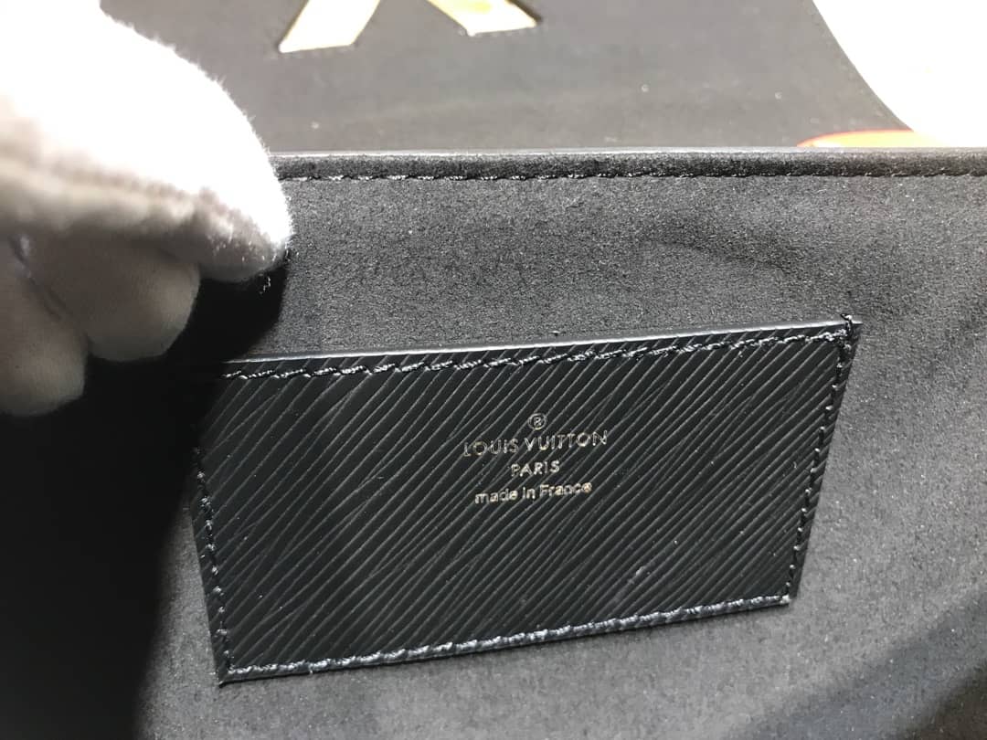 L0vis Vvtt0n Twist MM Bag Black M50296 Replica