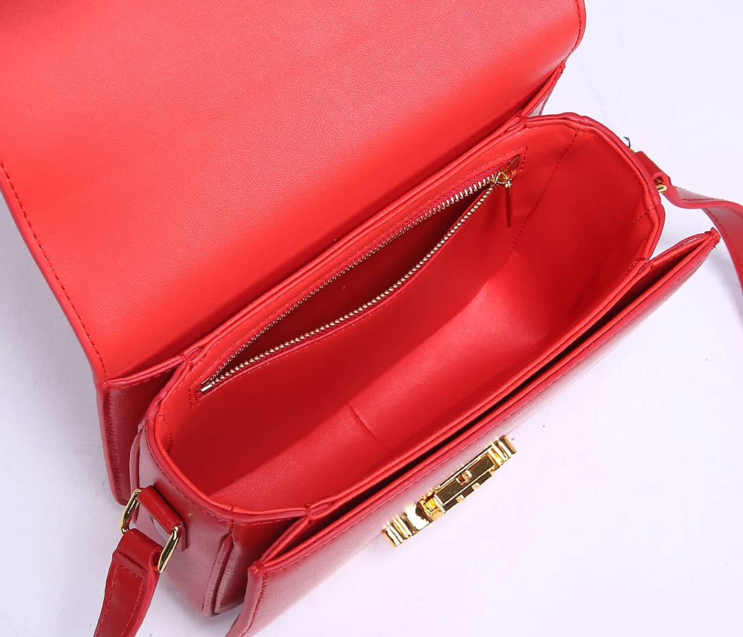 Ce1i*e Dupe Triomphe Micro Luggage 18.5CM Replica Bag