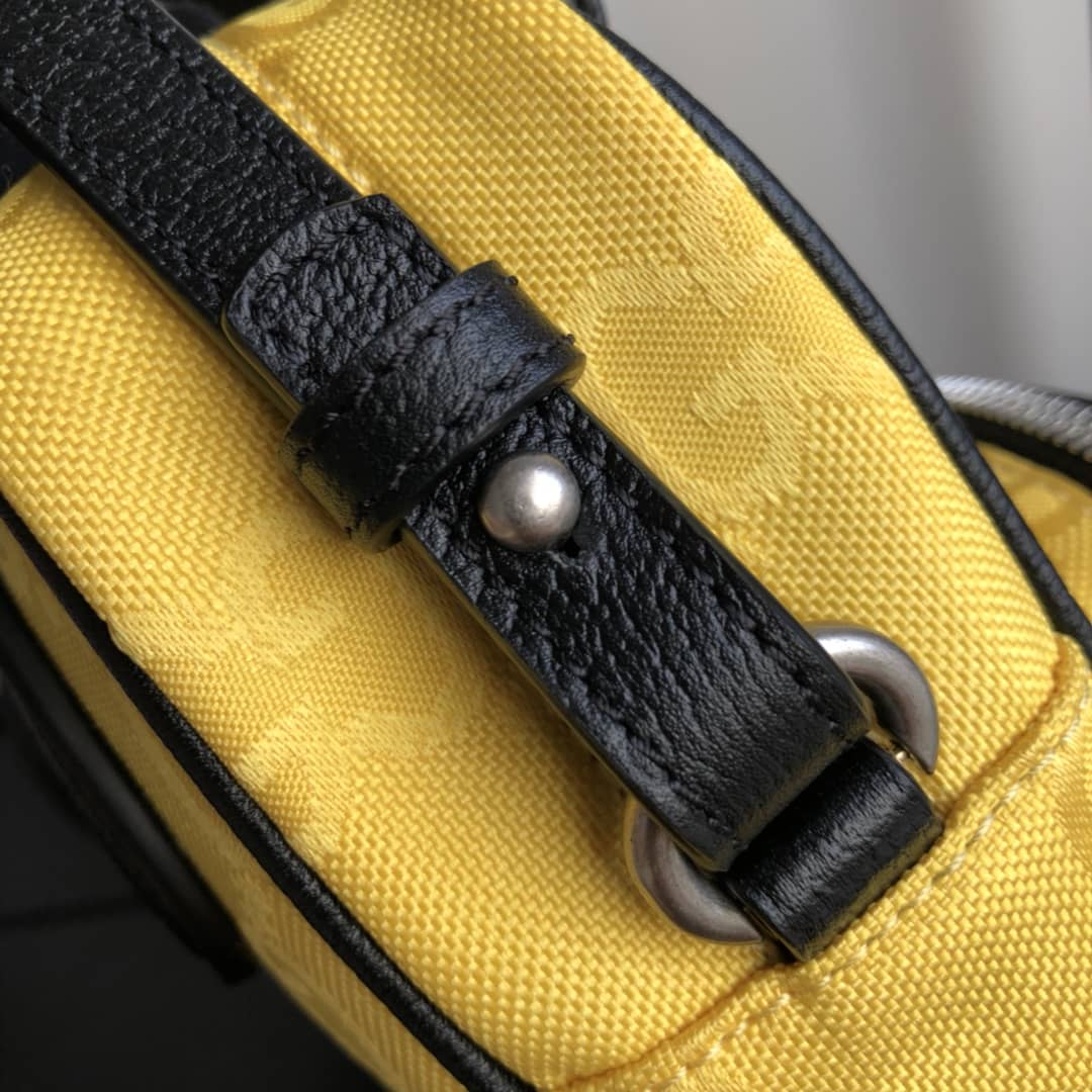 Gvc*1 Off The Grid Crossbody Bag Replica Yellow 625850