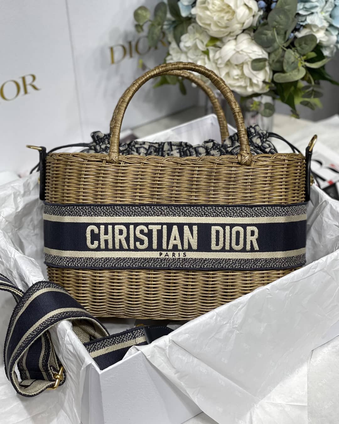 D10r Dupe Bag Medium Lady Natural Wicker