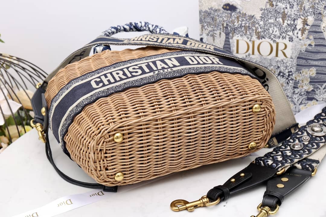 Chr1st1an D10r Wicker Bucket Bagblue Oblique