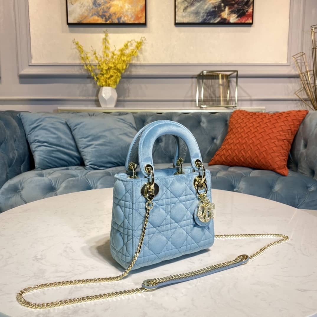 Chr1st1an D10r Lady 17CM Replica Bag