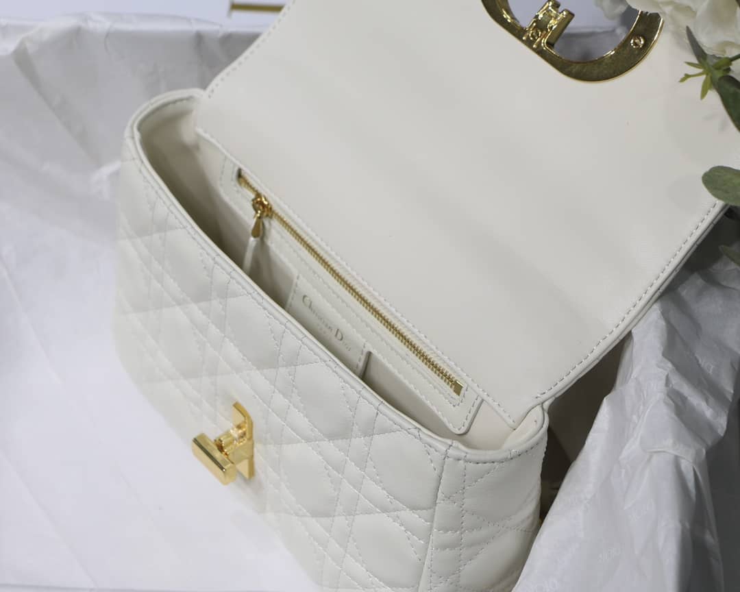Chr1st1an D10r Caro Replica Bag