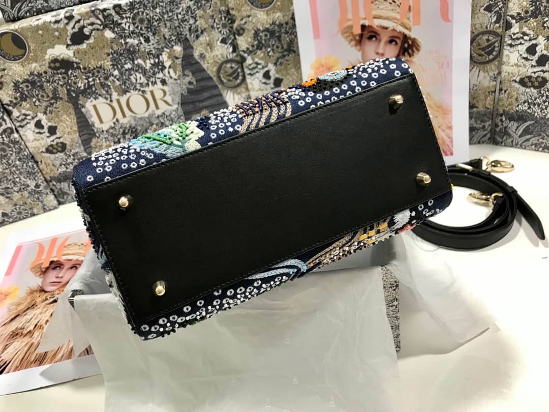 Chr1st1an D10r Lady D10r 24CM Replica Bag