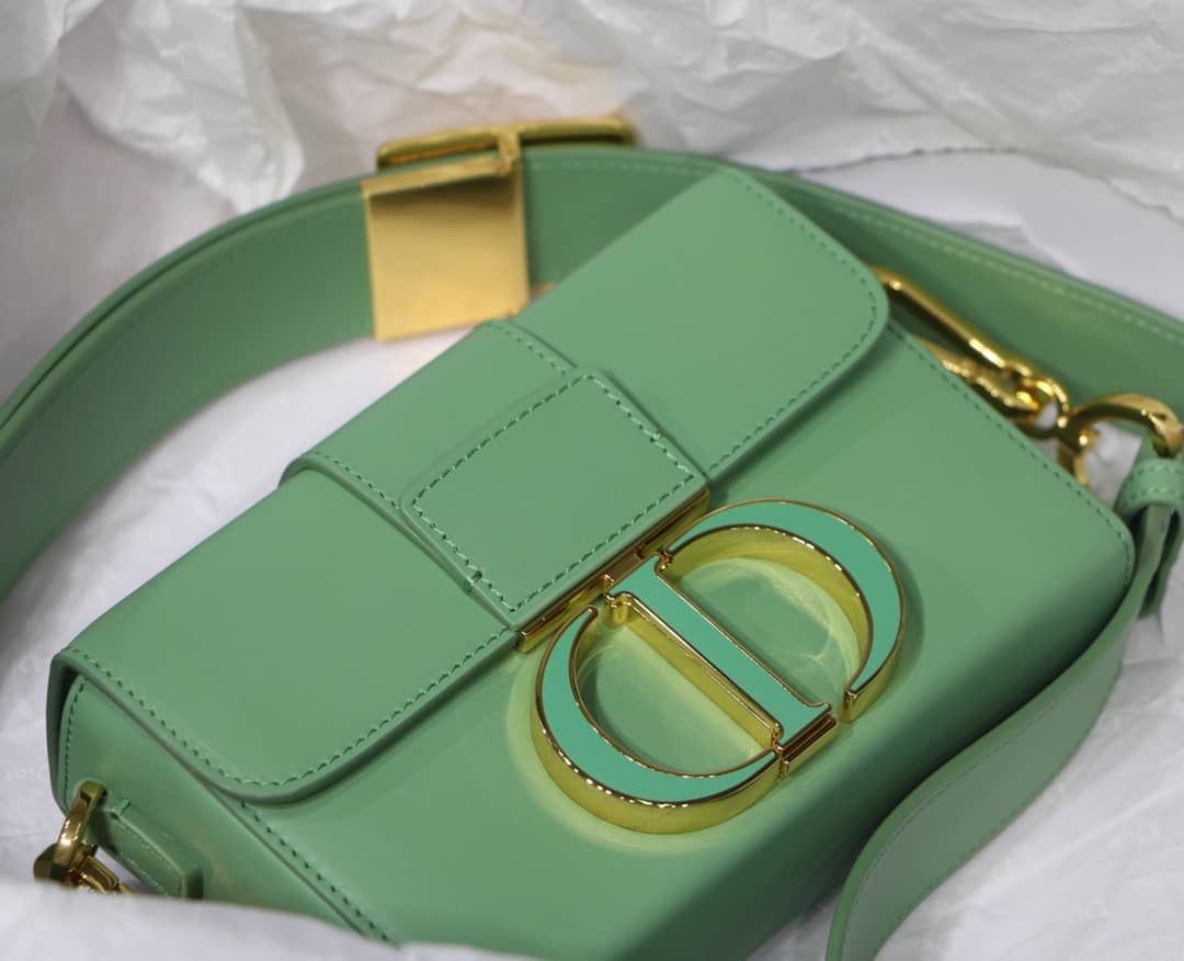 Chr1st1an D10r Montaigne Replica Bag