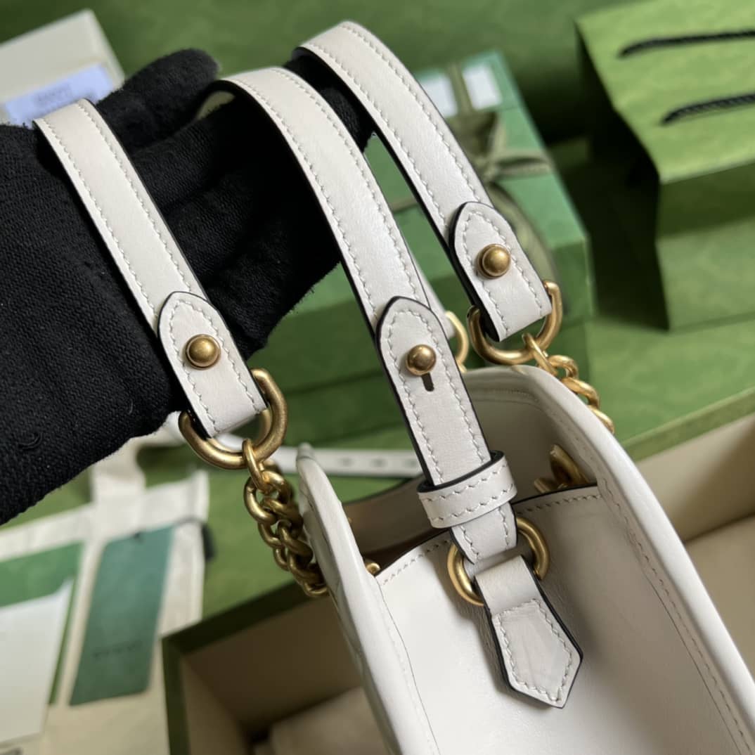 Gvc*1 GG Marmont Matelassé Mini Crossbody Bag 696123 Replica