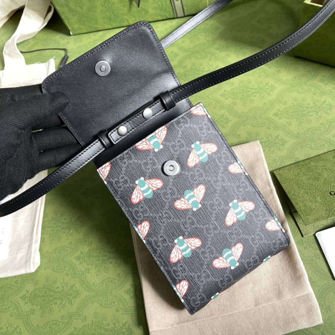 Gvc*1 Scarab Logo Print Phone Bag Replica 673016