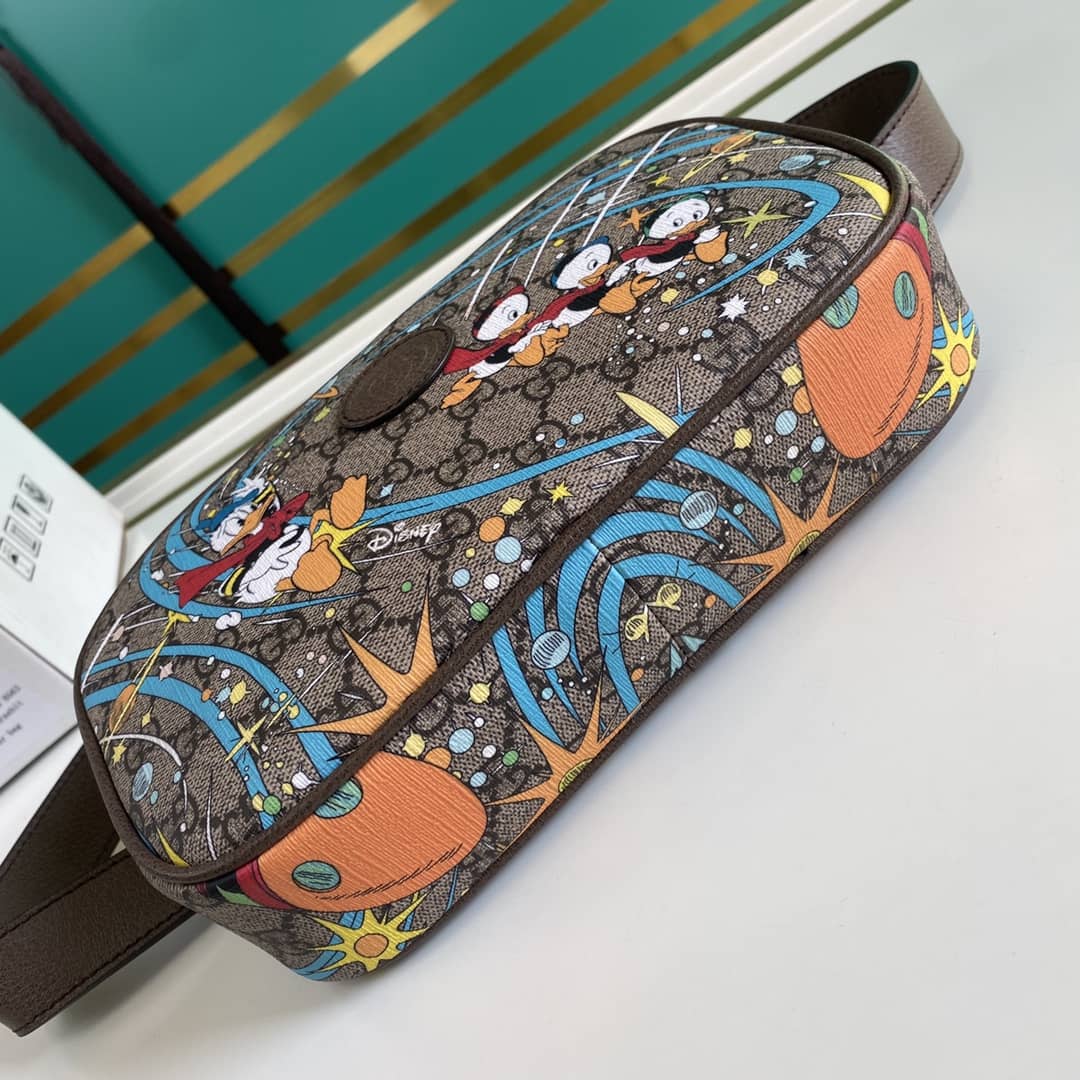 Gvc*1 Disney Svp*me GG Canvas Leather Belt Bag Replica 602695